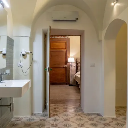 Il Cavaliere Al Borgo Antico ホテル *