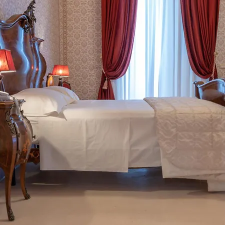 Il Cavaliere Al Borgo Antico Otel *