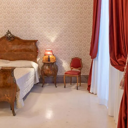 酒店 Il Cavaliere Al Borgo Antico *